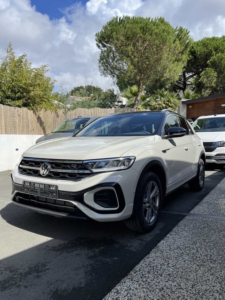 Volkswagen T-Roc R-Line – Image 2