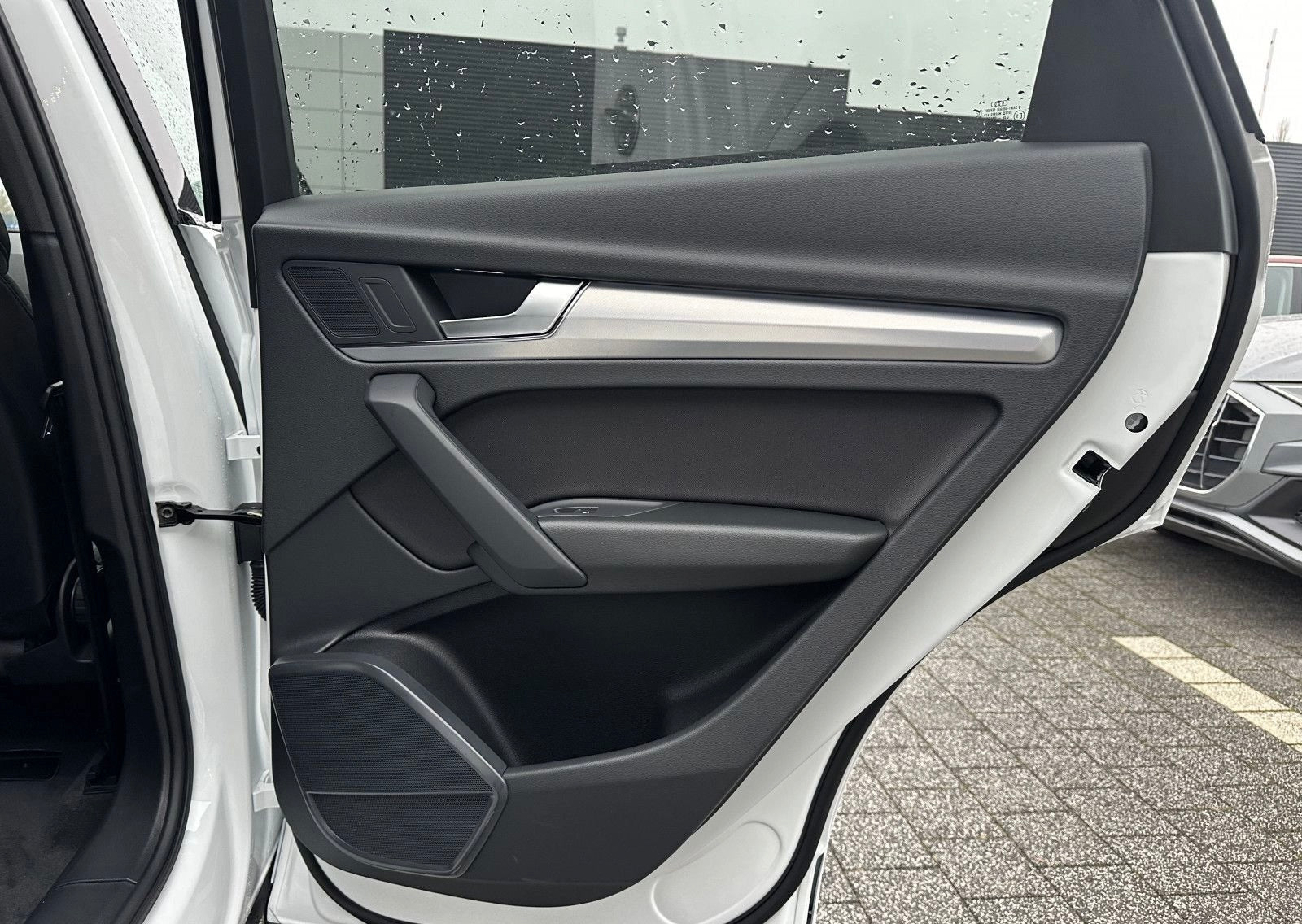 Audi Q5 Sportback 35TDI 163KM S-line S-tronic – Image 6