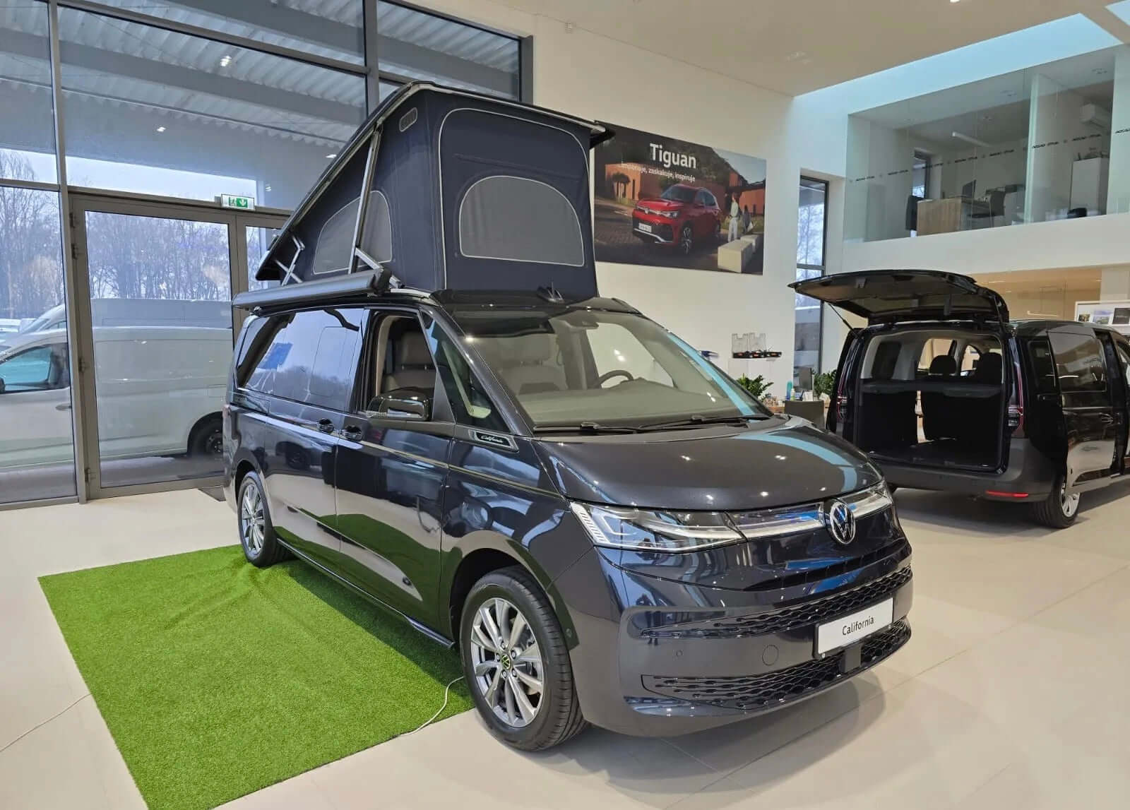 Volkswagen T7 California Ocean
