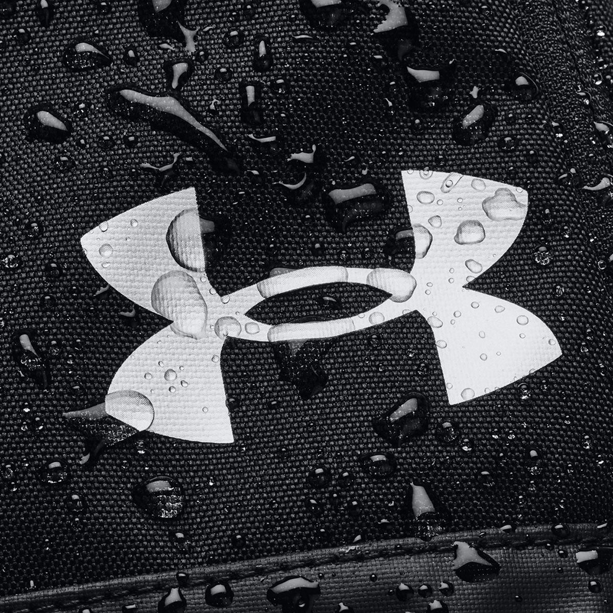 Under Armour Contain Golf Shoe Bag 1364191 – Image 4