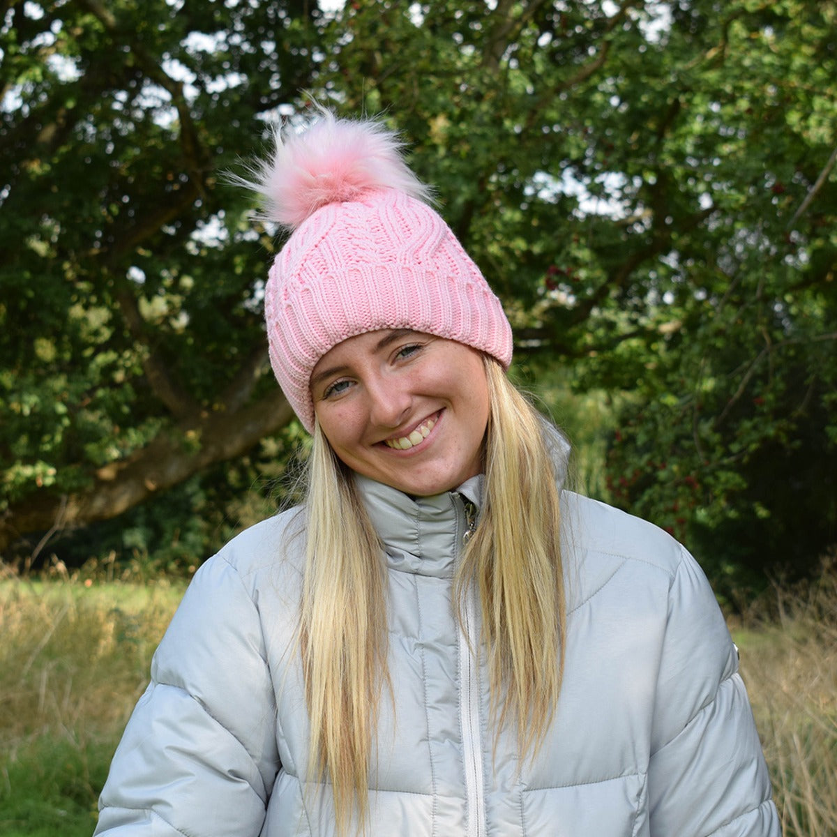 Surprizeshop Ladies Waterproof Golf Bobble Hat – Image 2